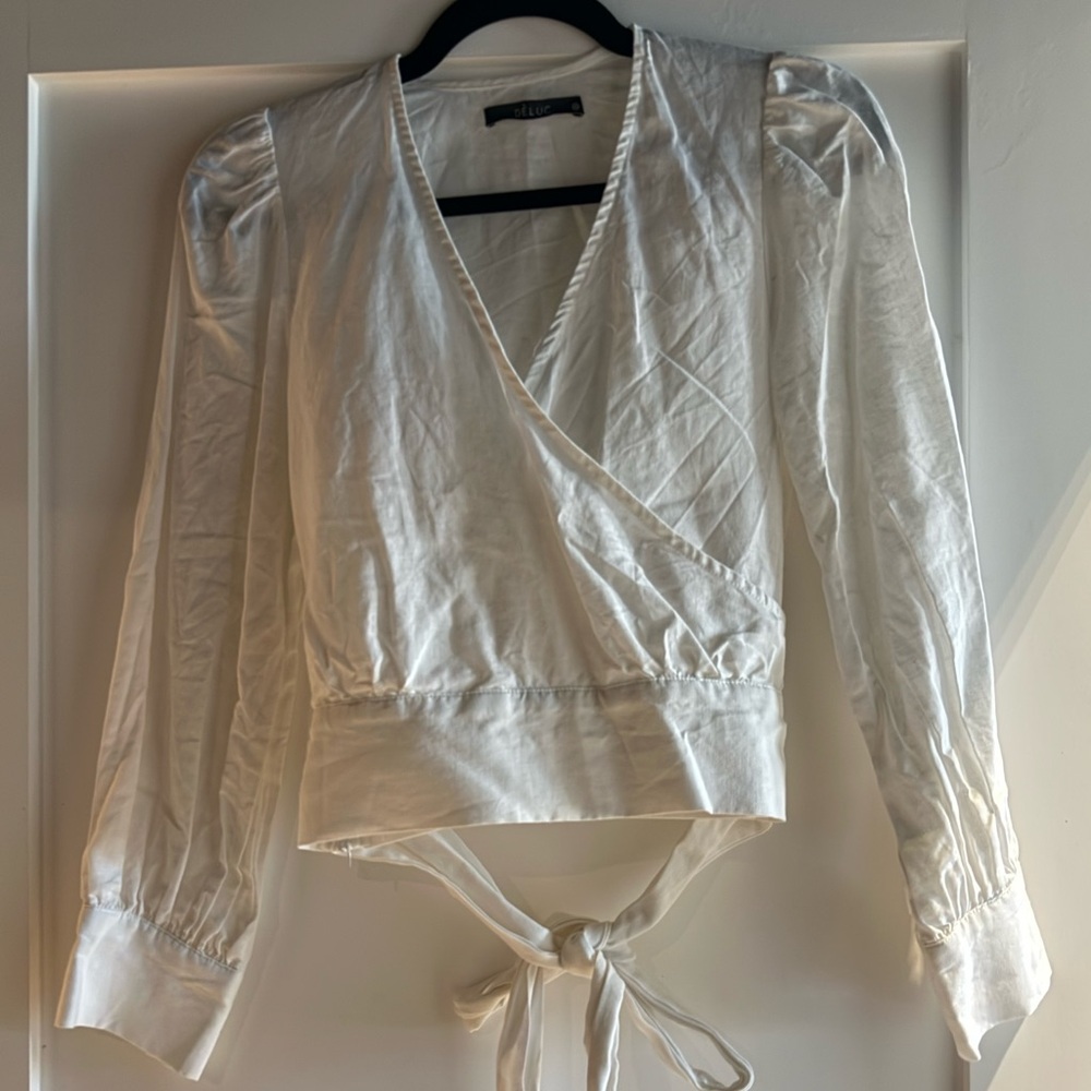 Deluc long sleeve cropped linen wrap shirt